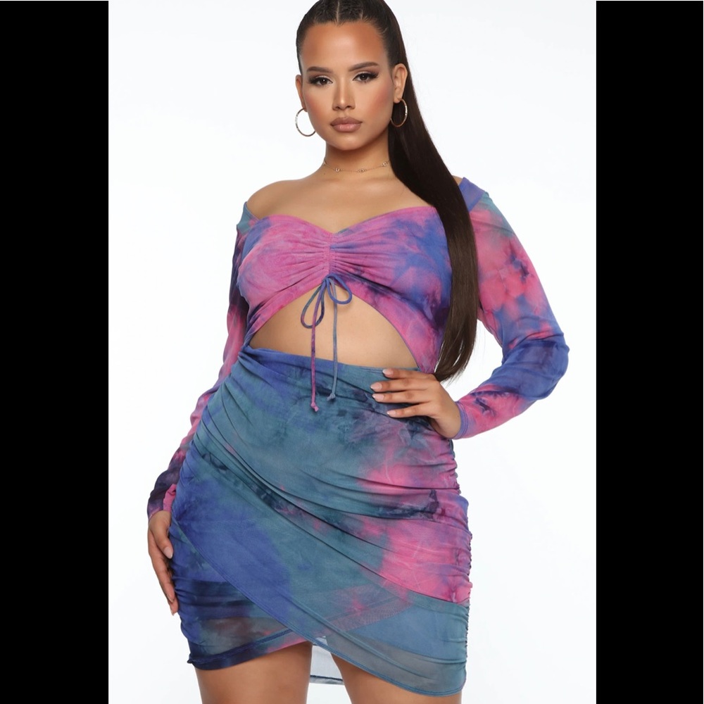 ⭐️Host Pick⭐️ FashionNova Tie Dye Mini Dress *Brand New*
